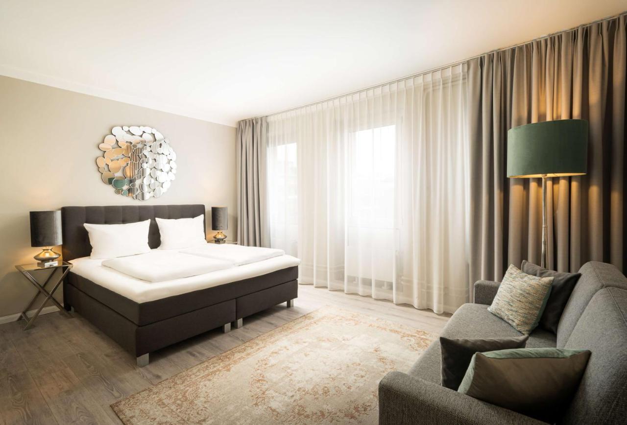 Elaya Hotel 3*